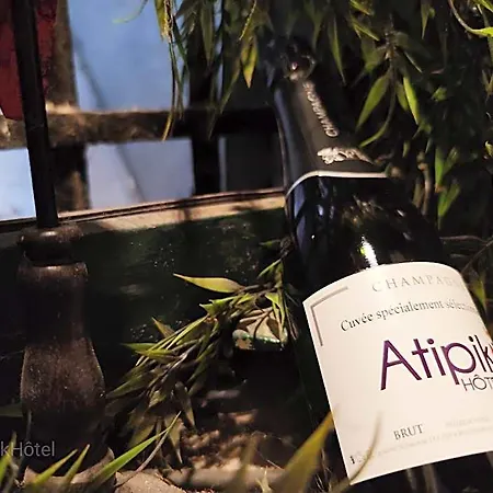 ホテル Atipik