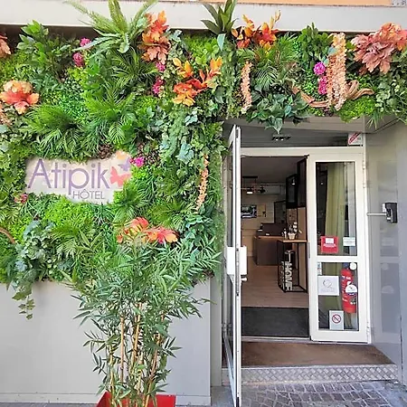 Hotel Atipik 2*